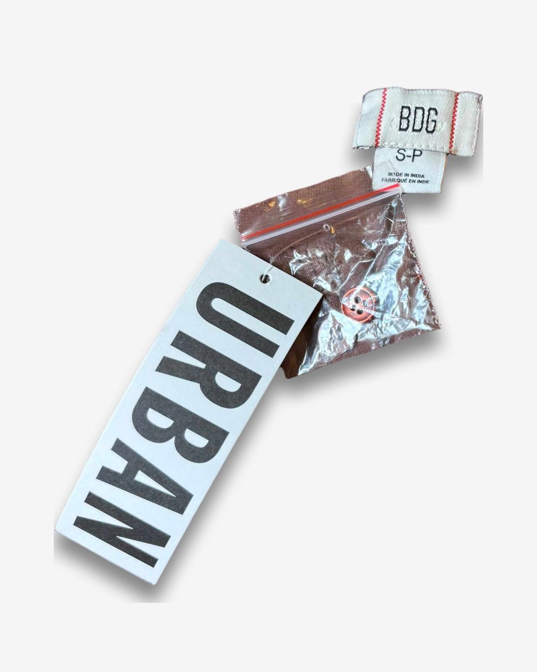 גופיית כפתורים חומה של Urban Outfitters חדשה