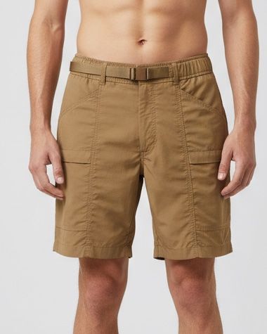 דוגמן לובש את המוצר