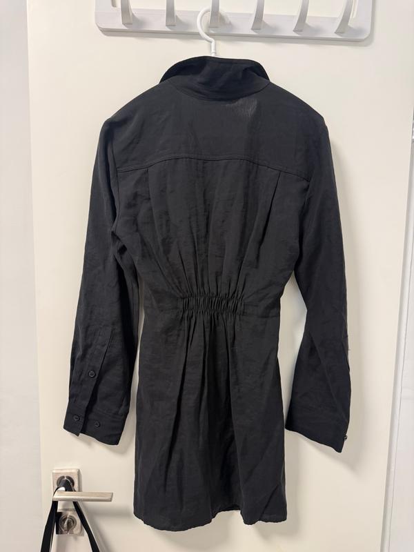 שמלת מעטפה שחורה של Zara