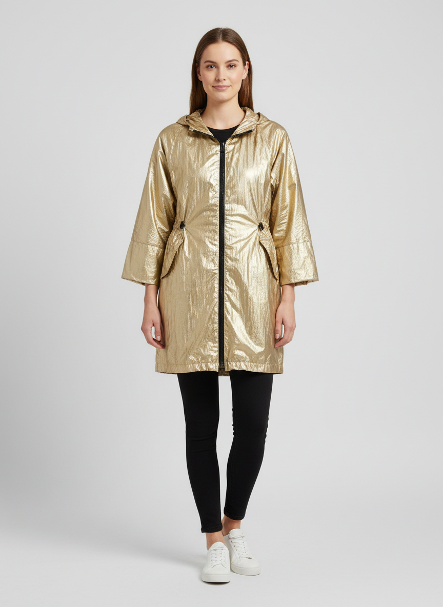 דוגמן לובש את המוצר