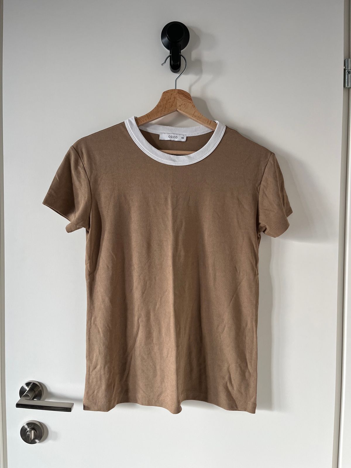 Product photo 1