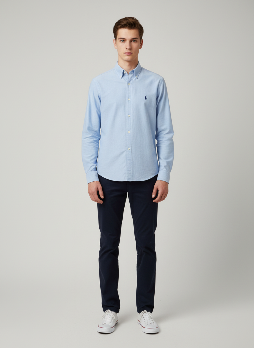 דוגמן לובש את המוצר