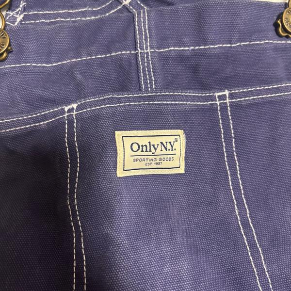 אוברול כחול כהה Only NY עם תפרים לבנים